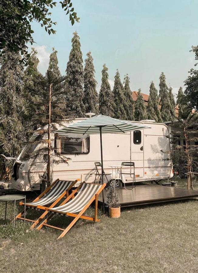 Nice Nite Campervans Phra Nakhon Si Ayutthaya Exterior foto