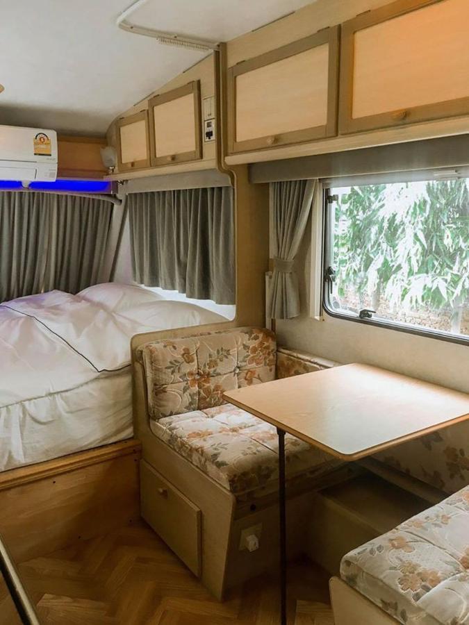 Nice Nite Campervans Phra Nakhon Si Ayutthaya Exterior foto